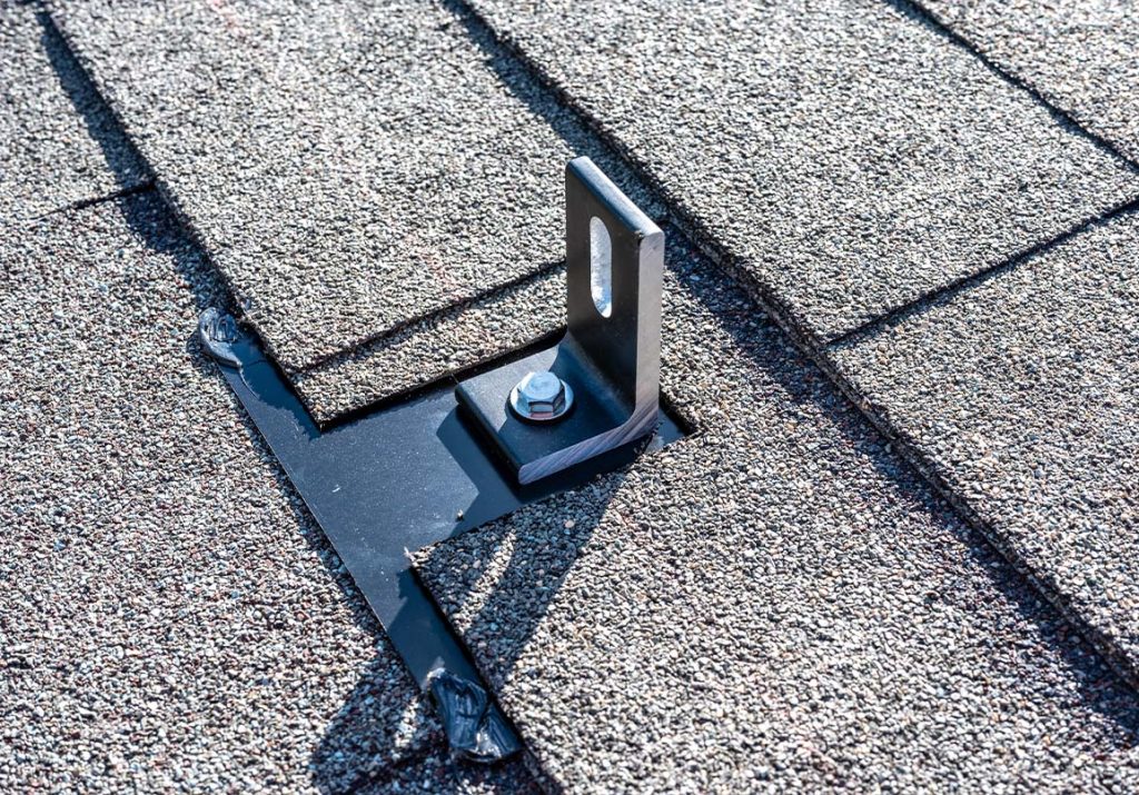 Asphalt shingle roof